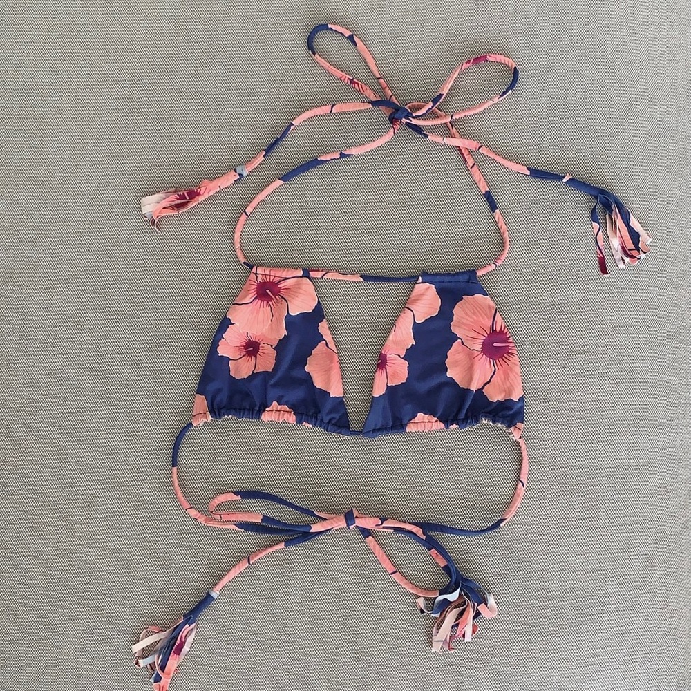 Acacia Swimwear Canons Top (S)